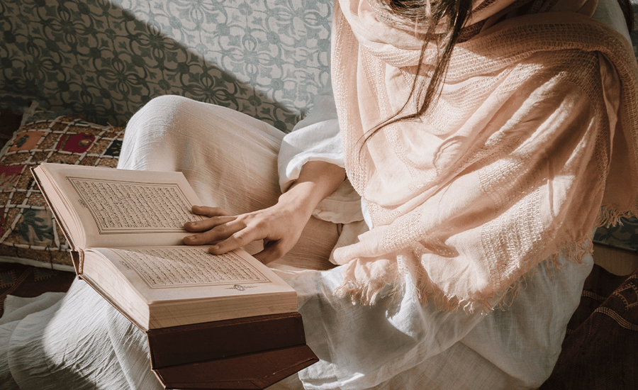 How Can Ladies Memorize the Quran at Home?
